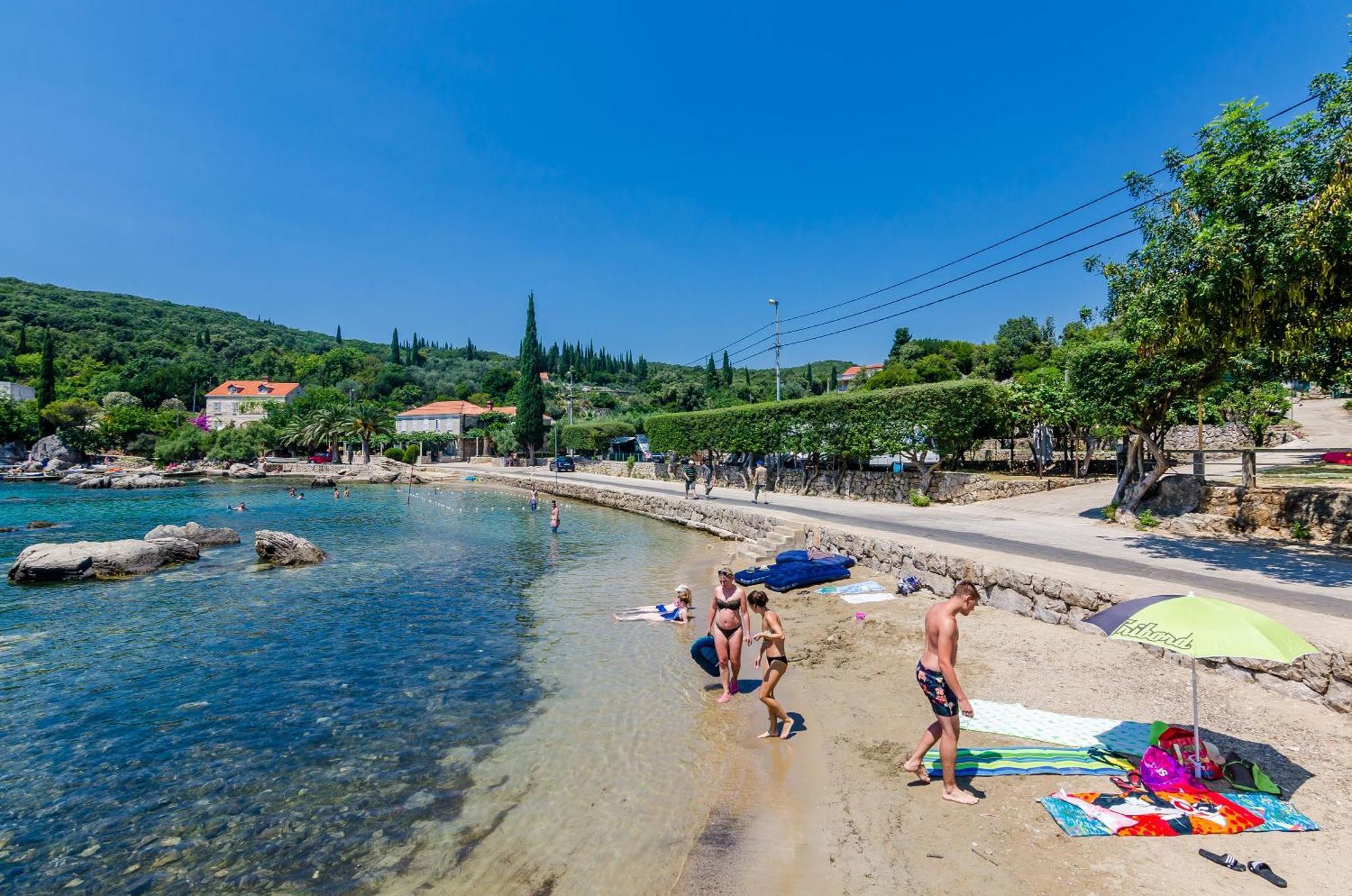 Mata Family Apartments Molunat Dış mekan fotoğraf